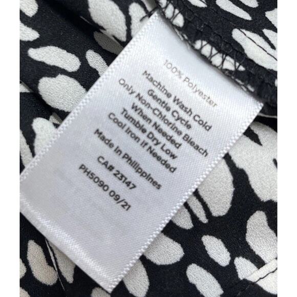 Talbots Black and White Plus Sized Blouse - Picture 7 of 7